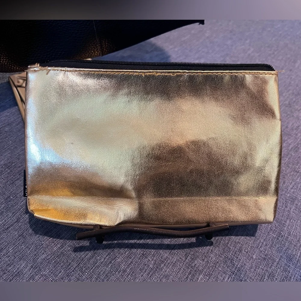 SEPHORA Cosmetic Bag with Black and Gold Sleek Design NWOT